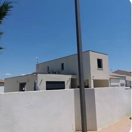 Belle A La Vila